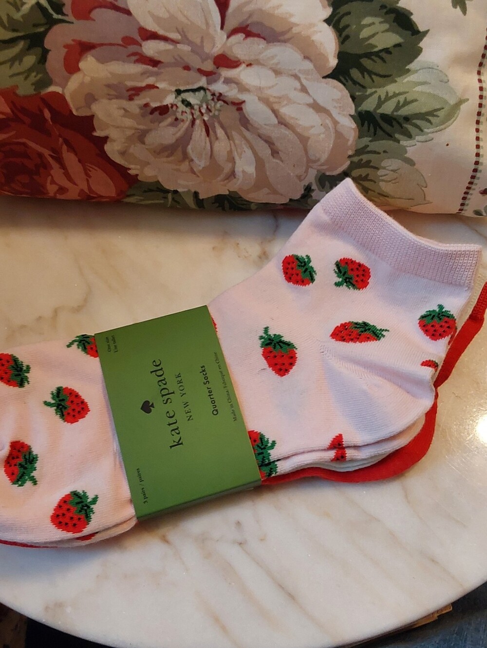 NWT 3 Pair Kate Spade Ankle Socks, Strawberry And Spade Designs